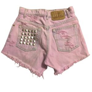 Levi’s Pink Studded Distressed Deconstructed Denim Shorts Metal Stud Pocket